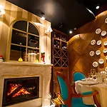 Romance Marine Aparthotel Aparthotel 4*