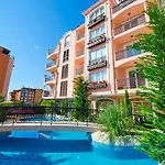 Romance Marine Aparthotel Aparthotel 4*