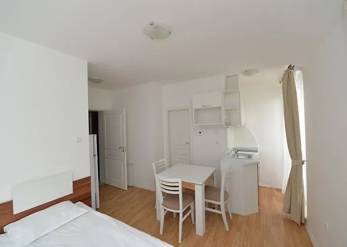 شقة فندقية Romance Marine Aparthotel